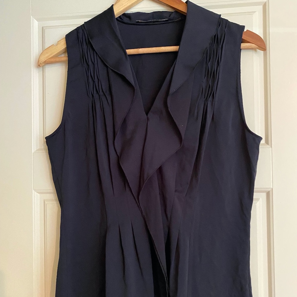 Tahari Women's Navy-Blue Sleeveless Blouse